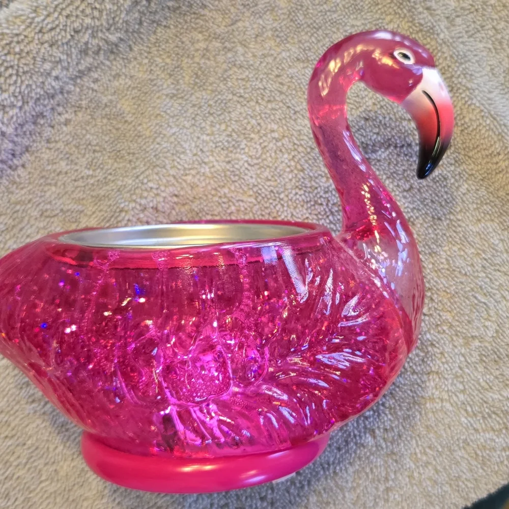 Flamingo Candle Holder - Picture 3 of 4